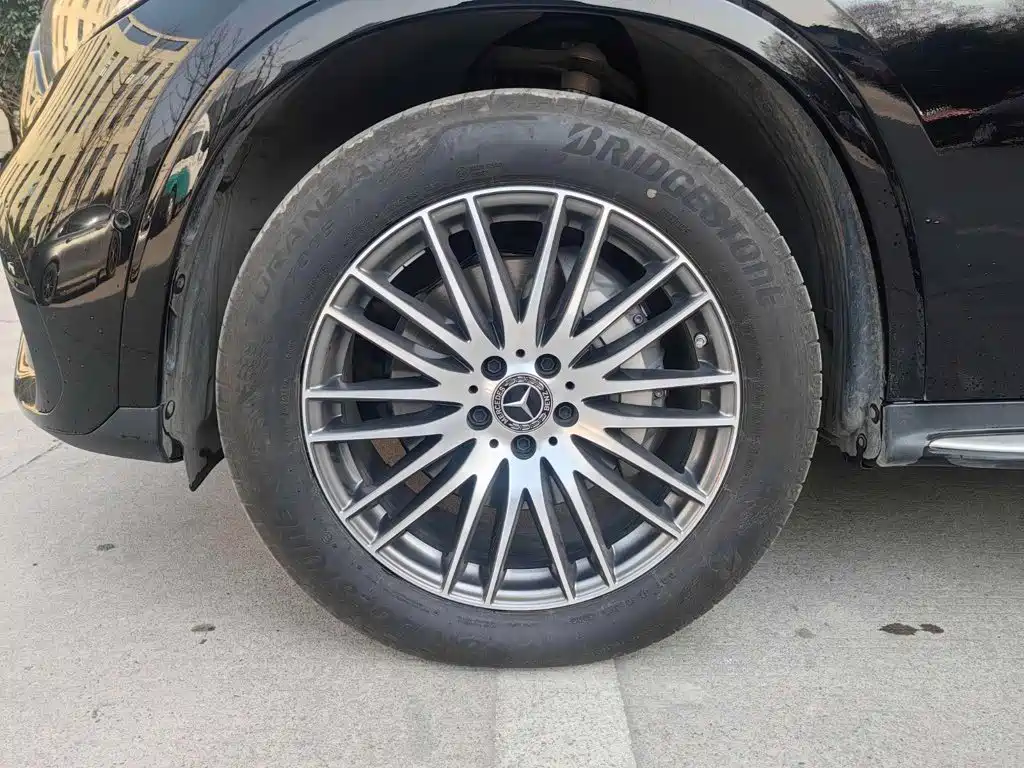 Mercedes-Benz GLC — миниатюра 24