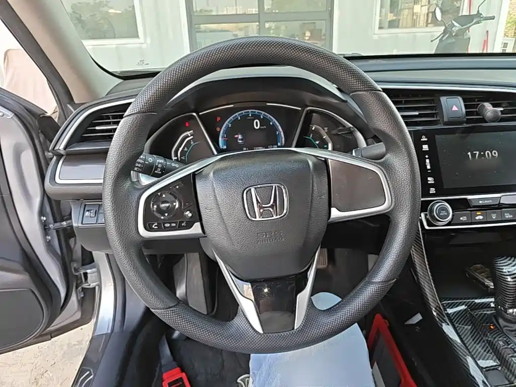 Honda Civic — миниатюра 11