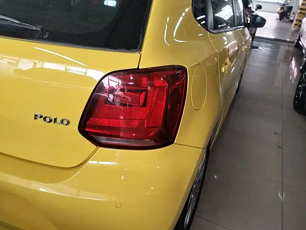 Volkswagen Polo — миниатюра 8