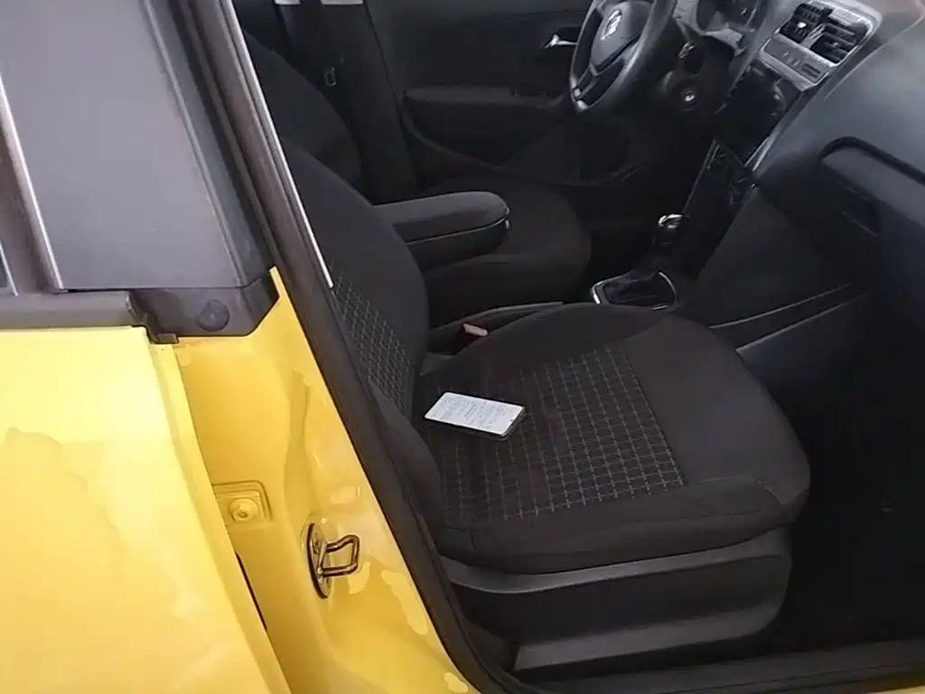 Volkswagen Polo — миниатюра 25