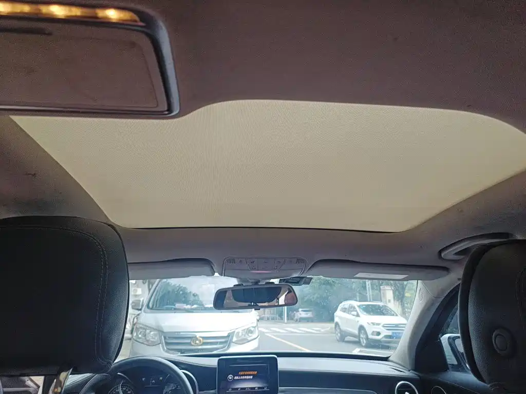 Mercedes-Benz C-Class — миниатюра 19