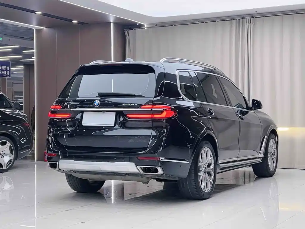 BMW X7 — миниатюра 12