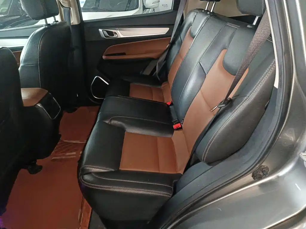 Geely Vision X6 — миниатюра 17