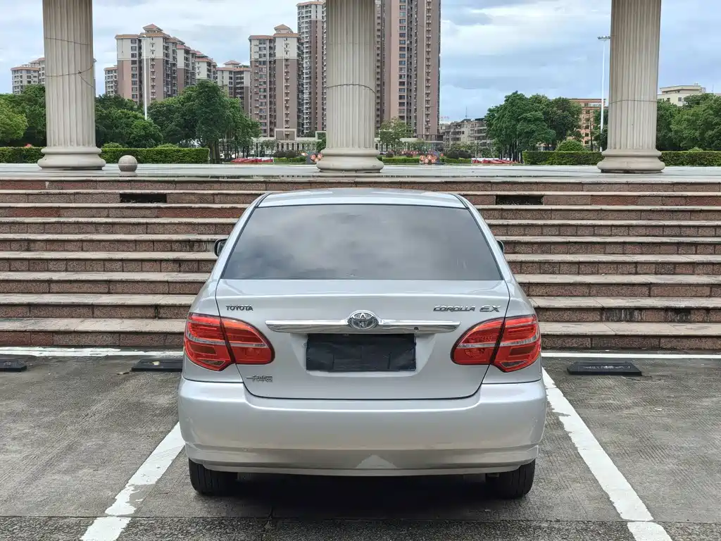 Toyota Corolla — миниатюра 9