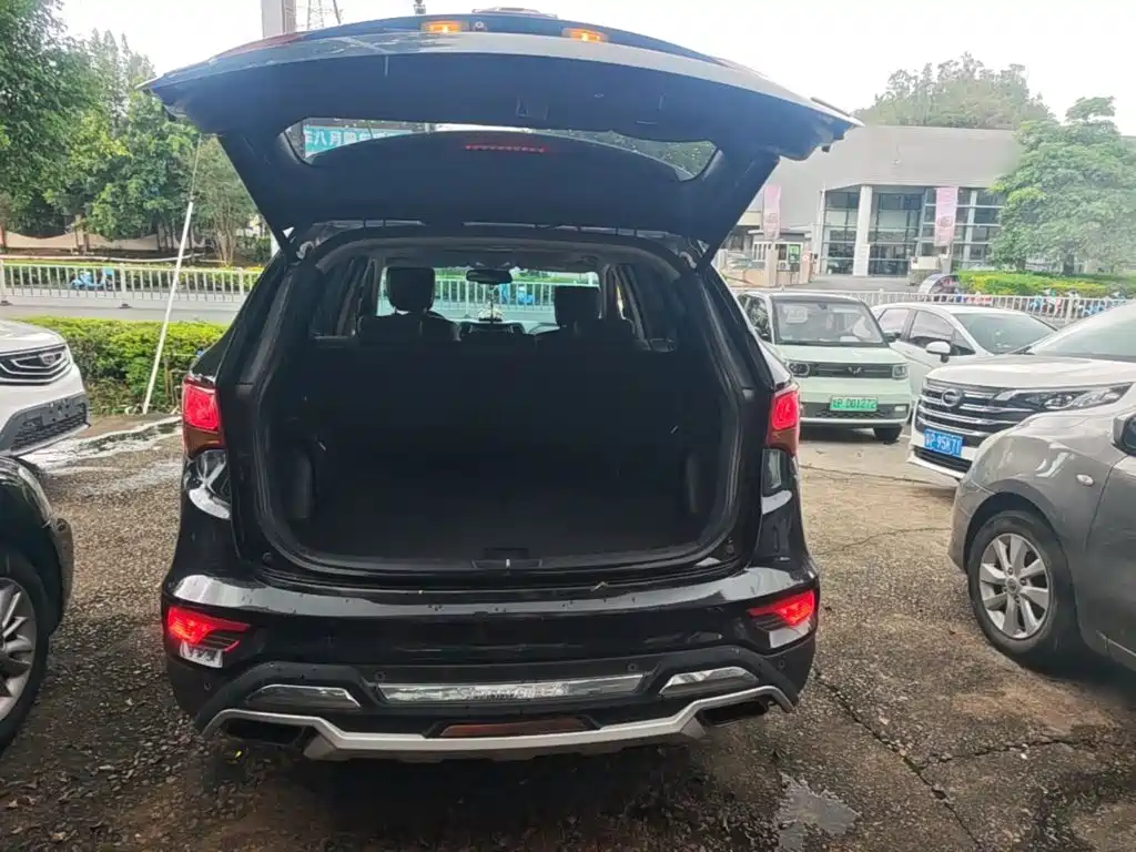 Hyundai Santa Fe — миниатюра 19