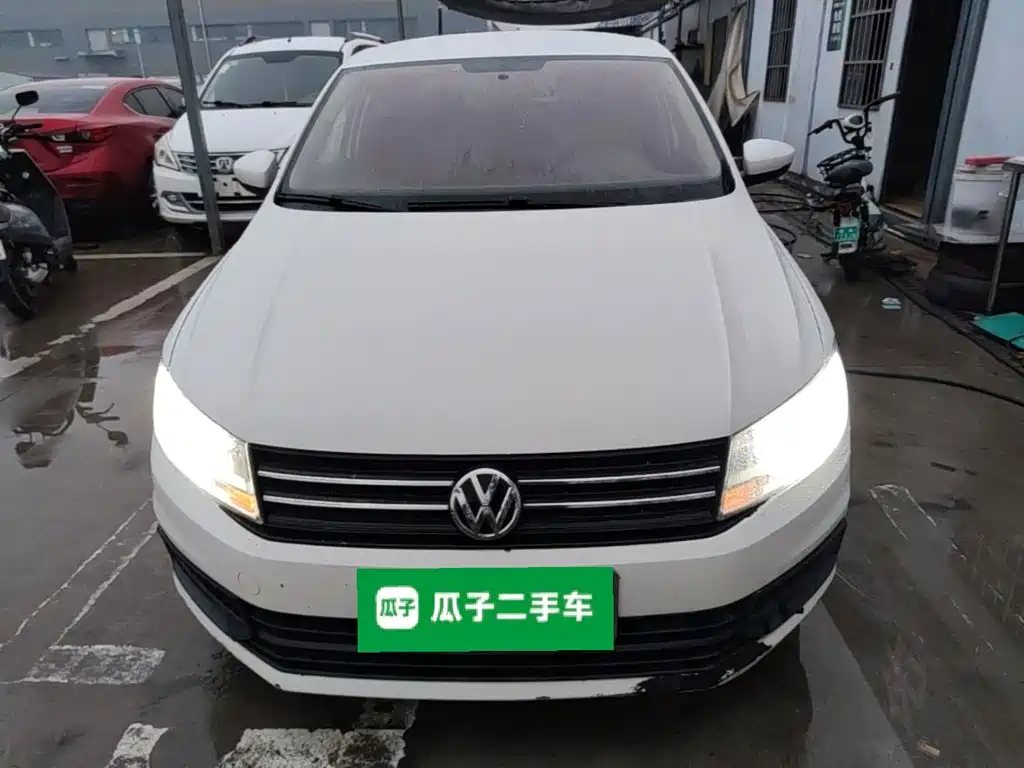 Volkswagen Santana — миниатюра 3