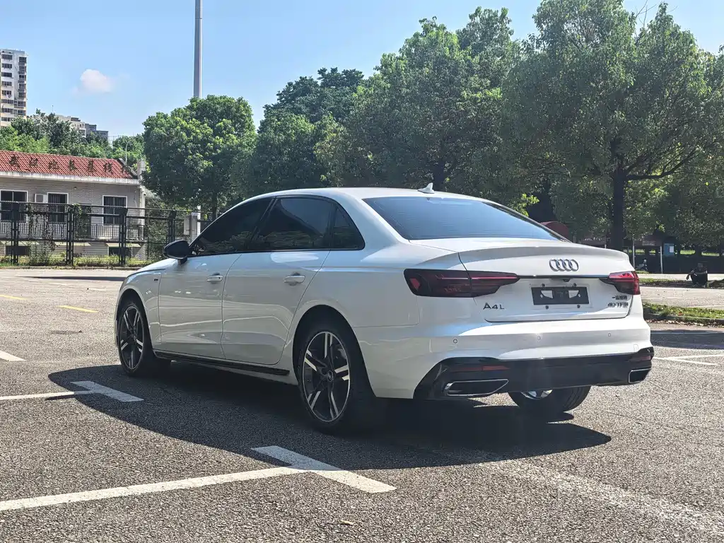Audi A4L — миниатюра 6