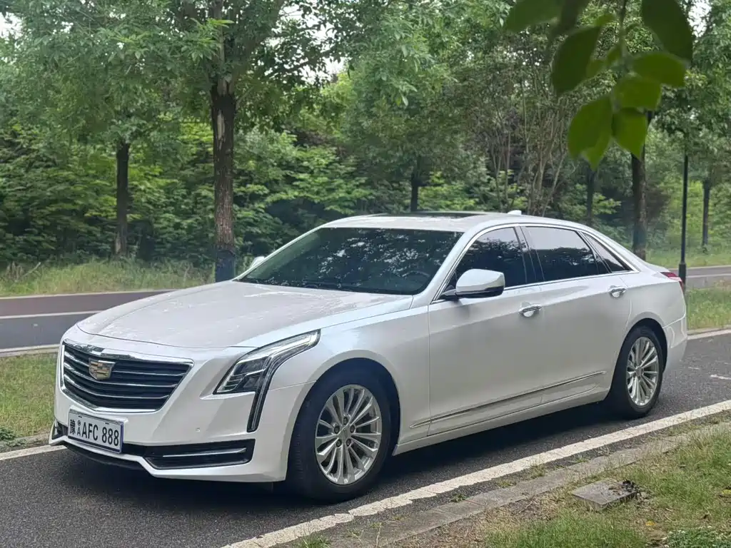 Cadillac CT6 2017