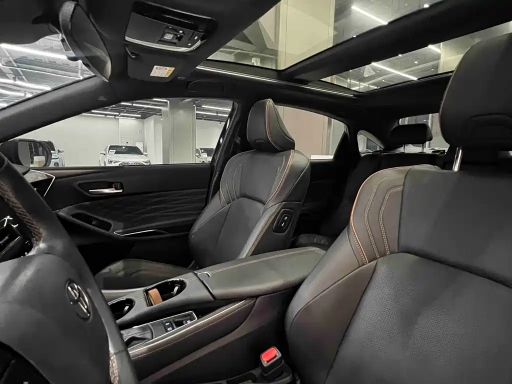 Toyota Avalon — миниатюра 7