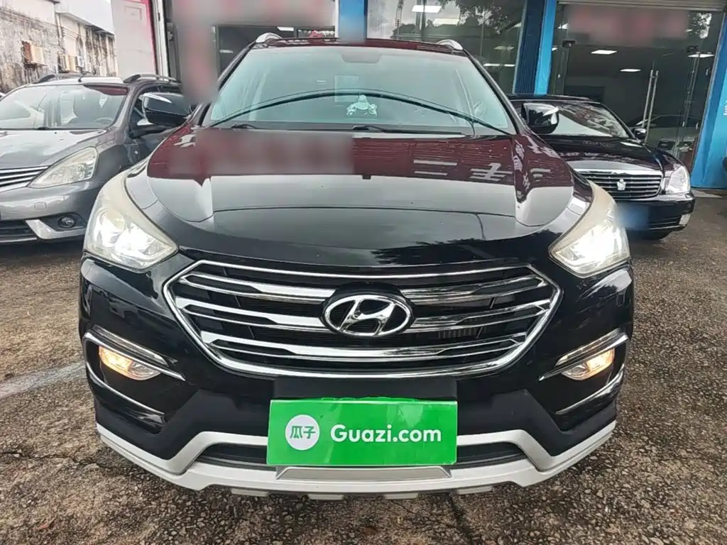 Hyundai Santa Fe — миниатюра 3