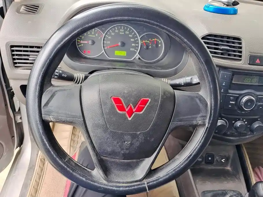 Wuling Hongguang — миниатюра 15