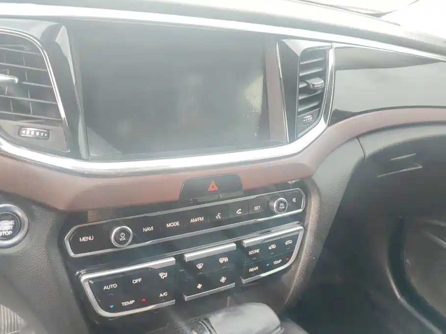 GAC Motor Trumpchi GS8 — миниатюра 13