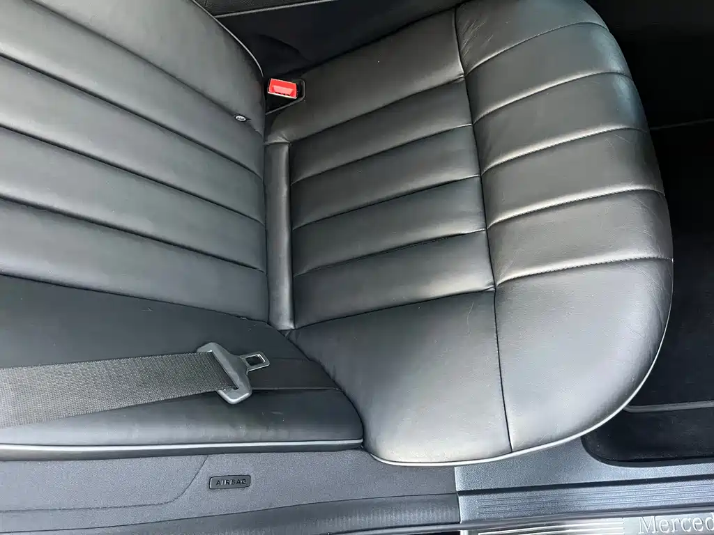 Mercedes-Benz E-Class — миниатюра 25