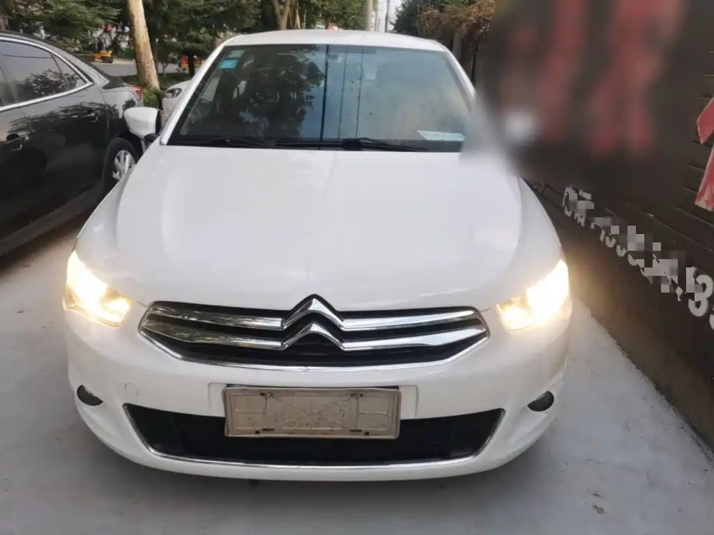 Citroen Elysee — миниатюра 3