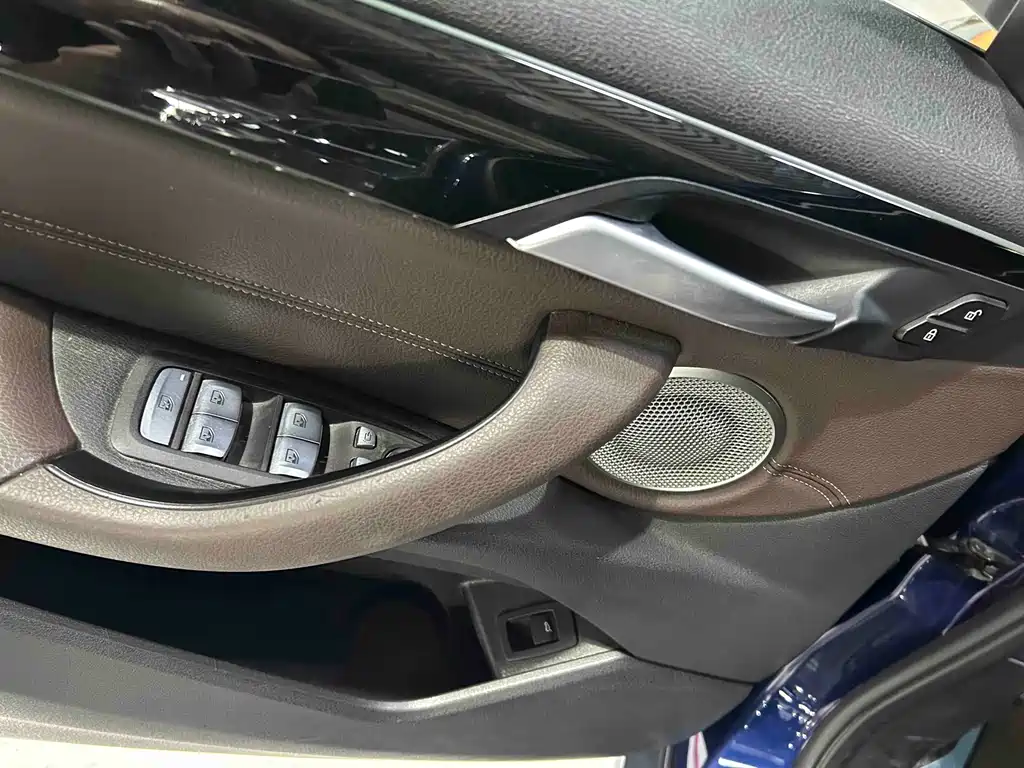 BMW X2 — миниатюра 15