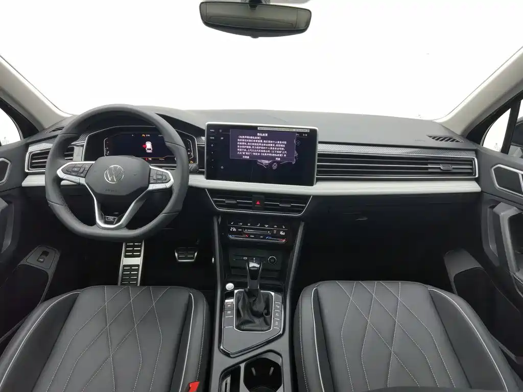 Volkswagen Tiguan L — миниатюра 5