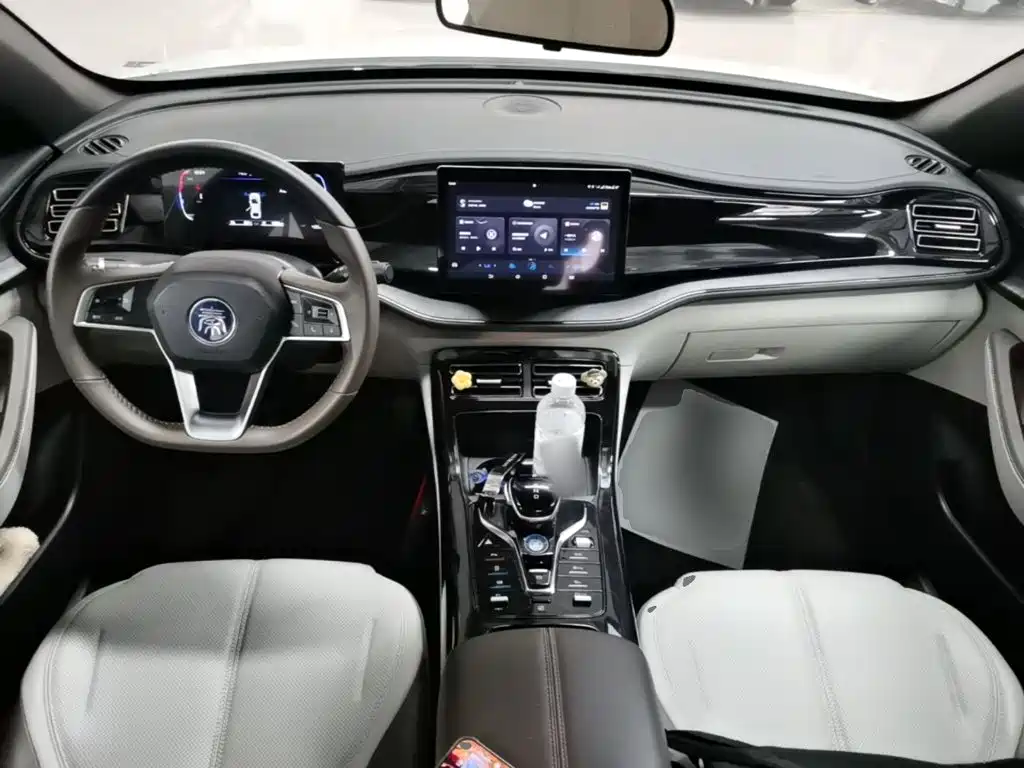 BYD Qin PLUS — миниатюра 10
