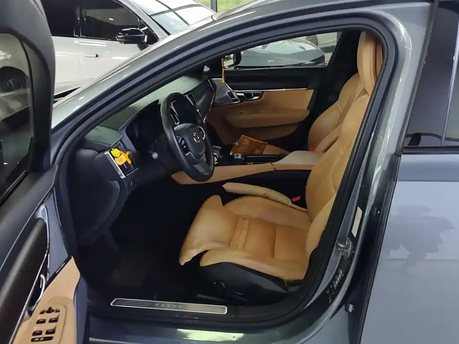 Volvo V90 — миниатюра 9