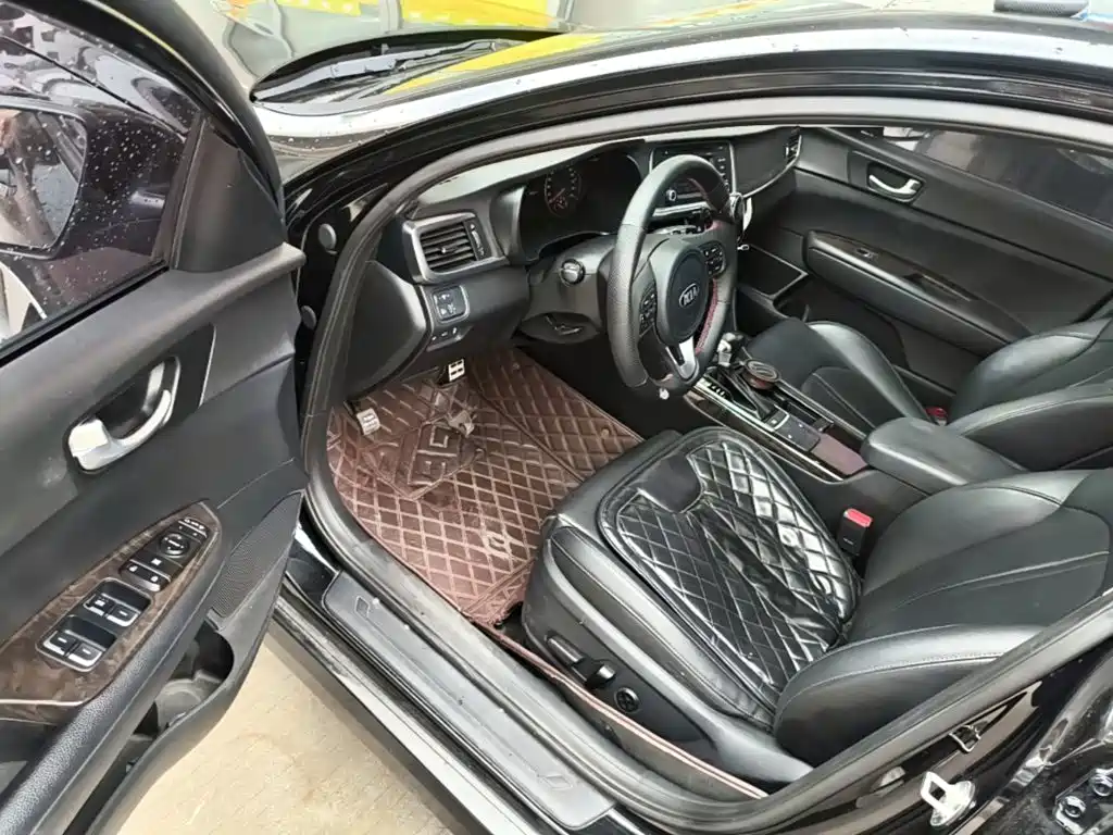 Kia K5 — миниатюра 16