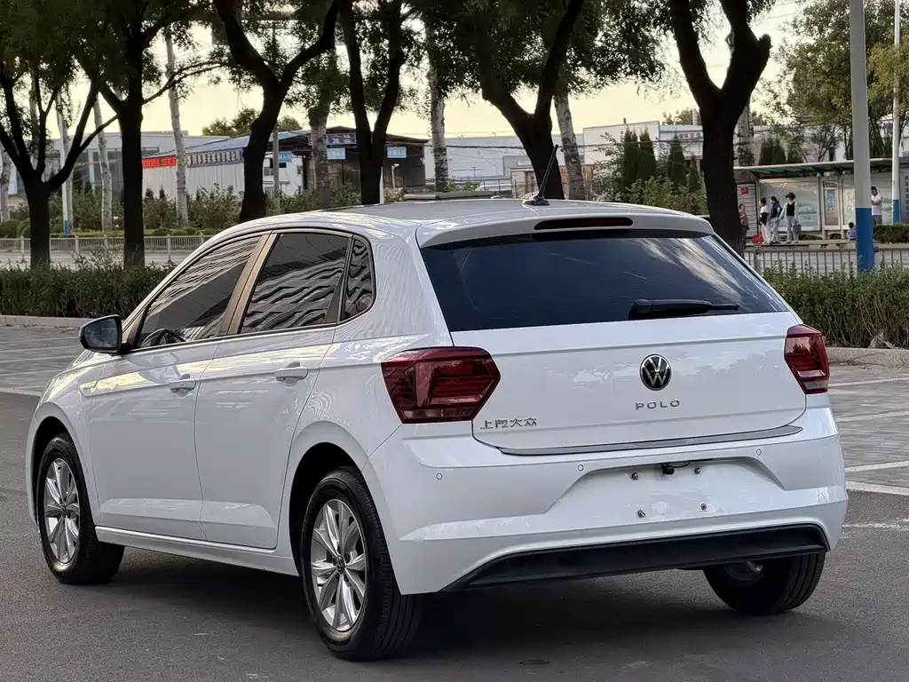 Volkswagen Polo — миниатюра 4