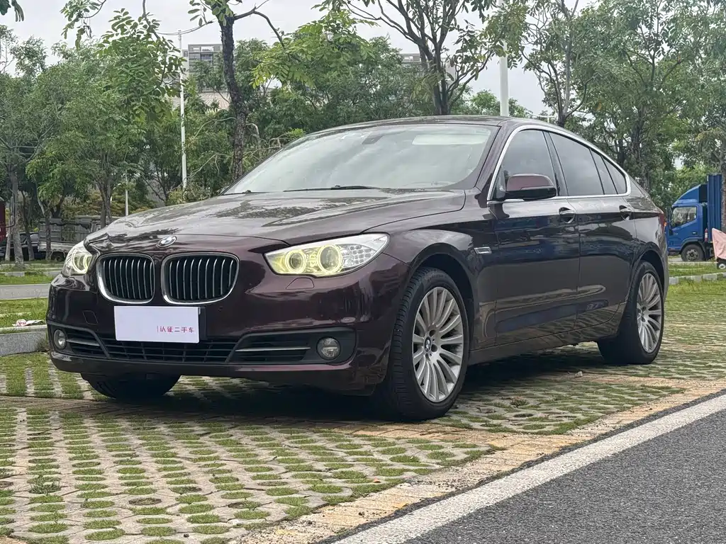 BMW 5 Series GT 5 GT 2014 535i Lead