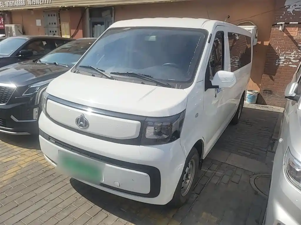 Kaicheng Ruixing EM80 2025