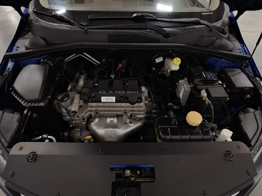 Baojun 310W — миниатюра 6