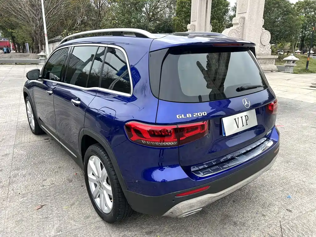 Mercedes-Benz GLB — миниатюра 5