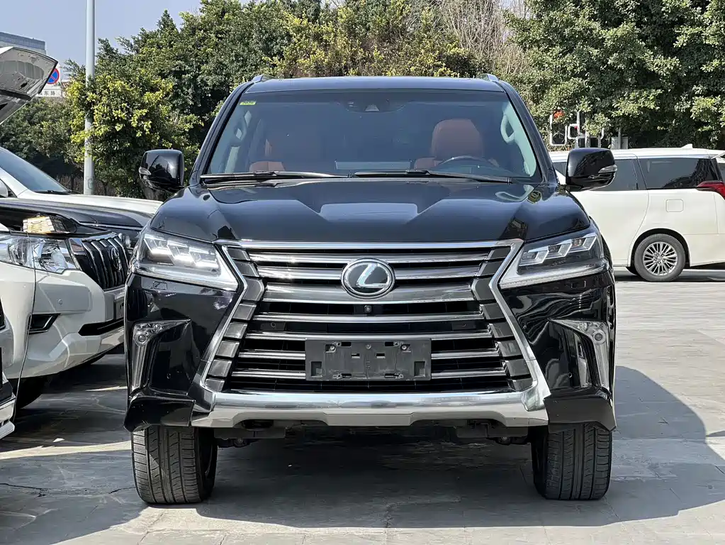 Lexus LX — миниатюра 2