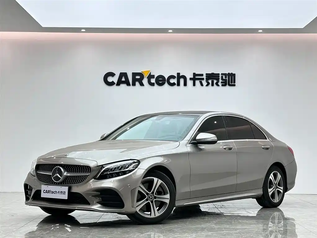 Mercedes-Benz C-Class 2019