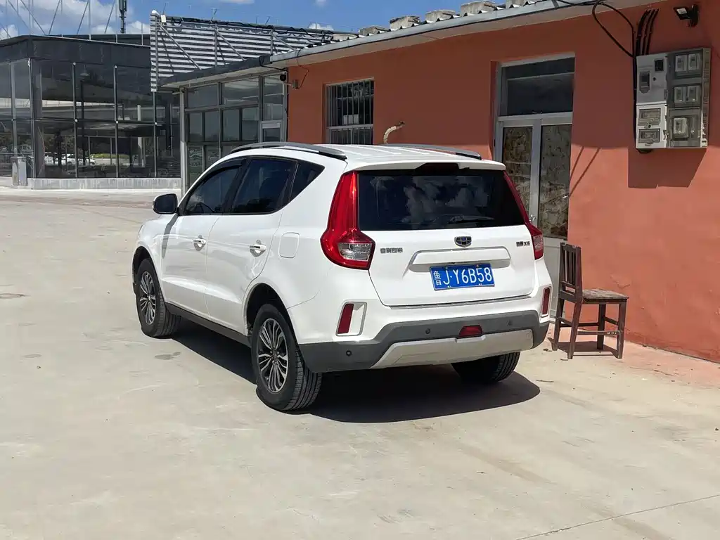 Geely Vision X6 — миниатюра 4