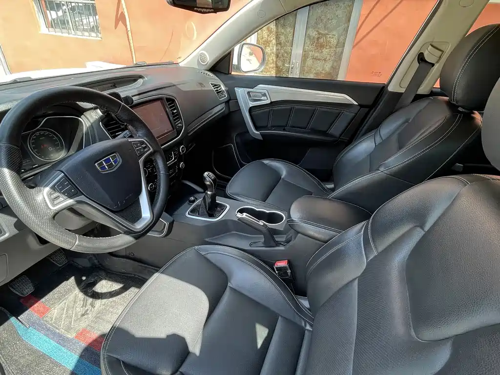Geely Vision X6 — миниатюра 6