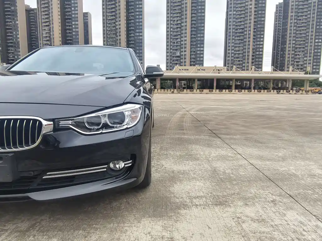 BMW 3 Series — миниатюра 17