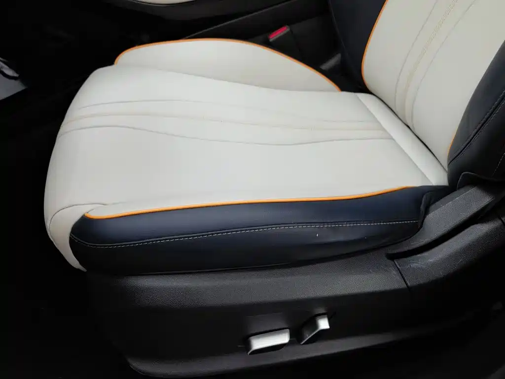 BYD PLUS New Energy — миниатюра 20