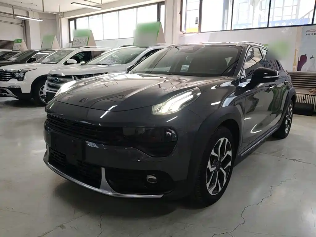 Lynk & Co 02 — миниатюра 2