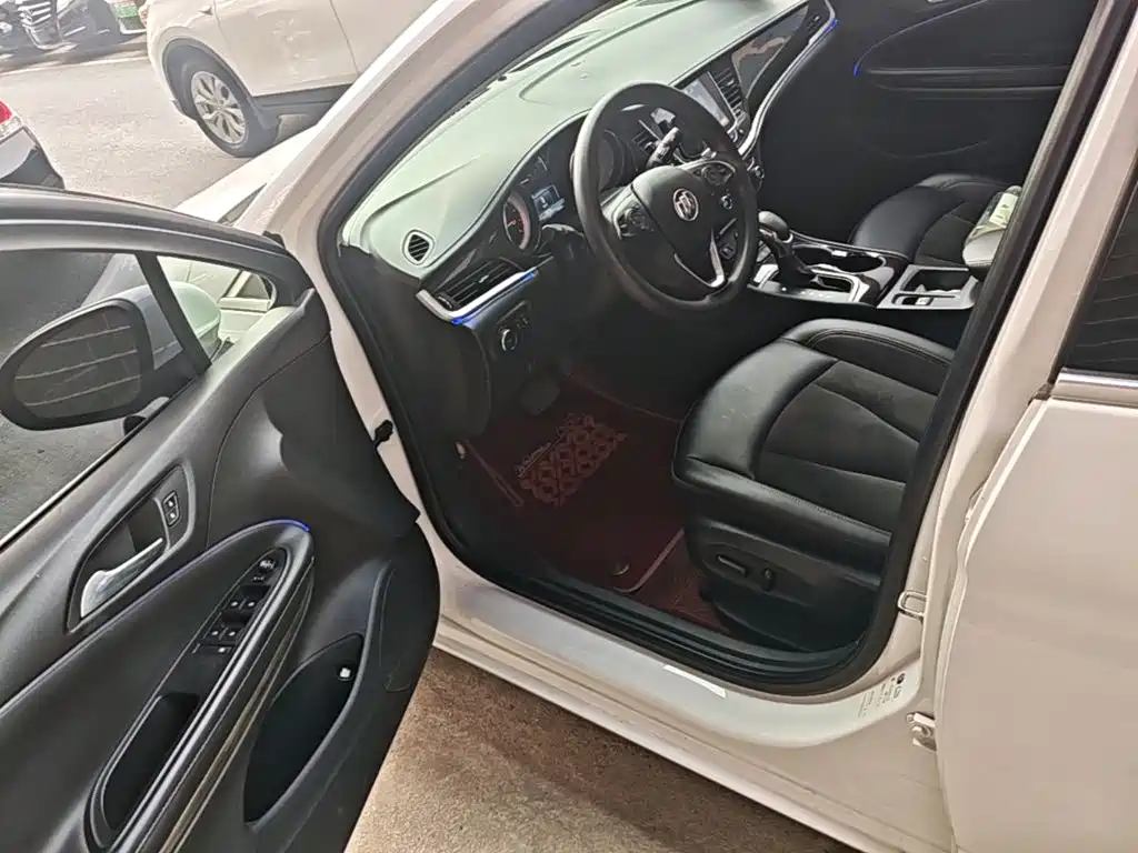 Buick Verano — миниатюра 15