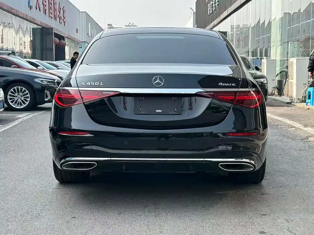 MERCEDES-BENZ S CLASS