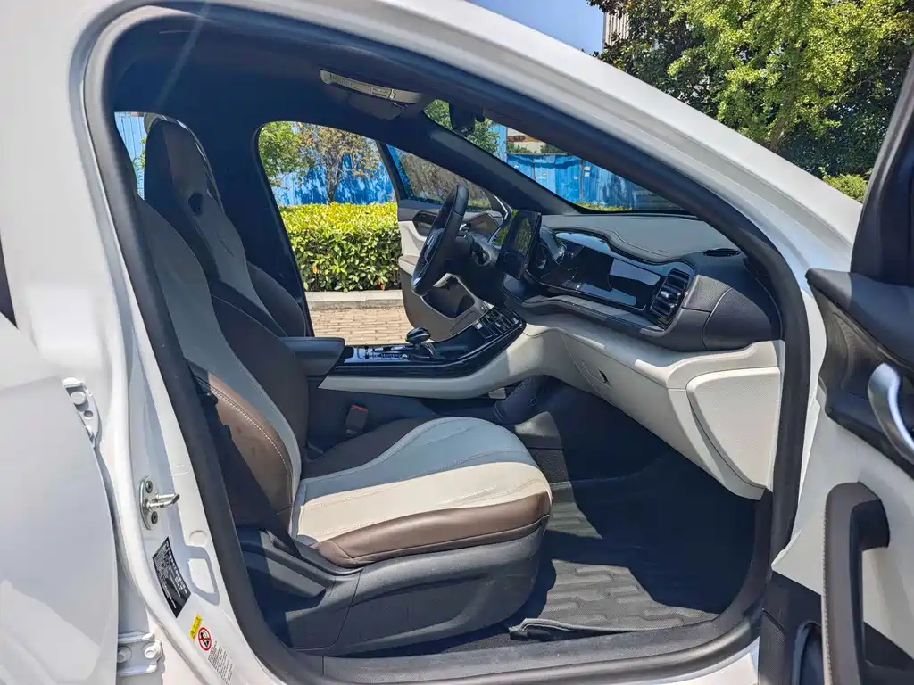 BYD Qin PLUS — миниатюра 6