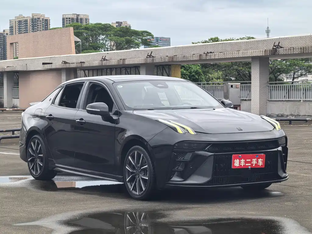 Lynk & Co 03 — миниатюра 3