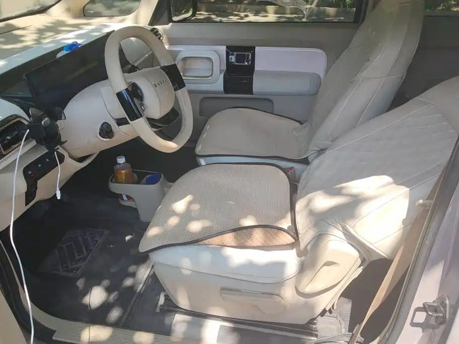 Baojun KiWi EV — миниатюра 9