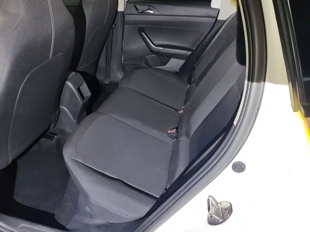 Volkswagen Polo — миниатюра 17