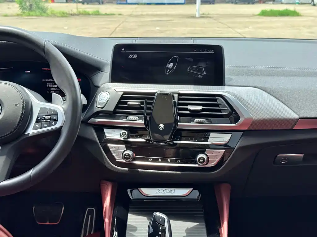 BMW X4 — миниатюра 12