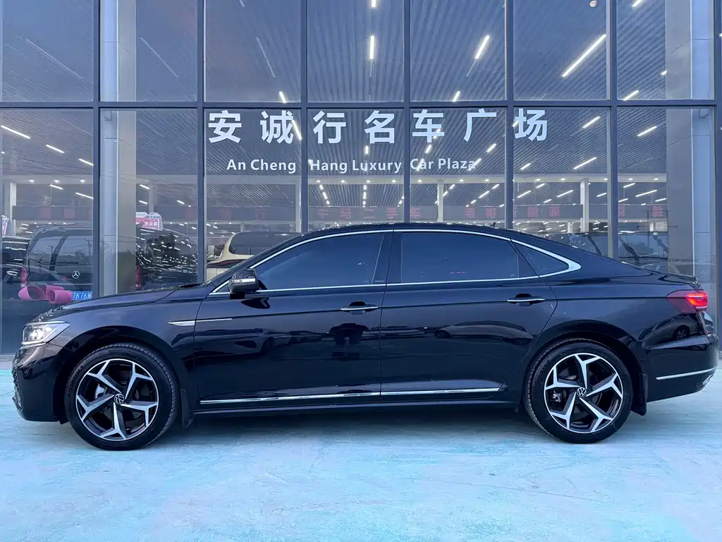 Volkswagen Passat — миниатюра 4