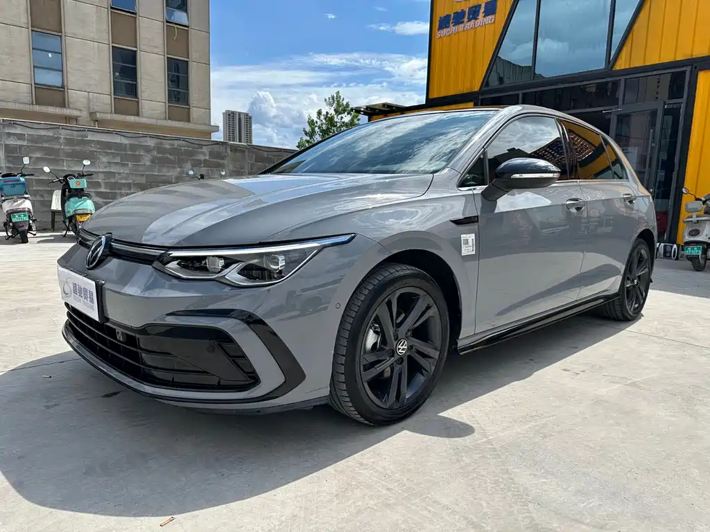 Volkswagen Golf 2022