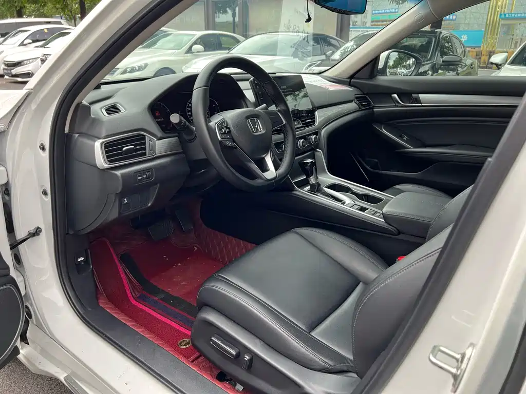 Honda Accord — миниатюра 4