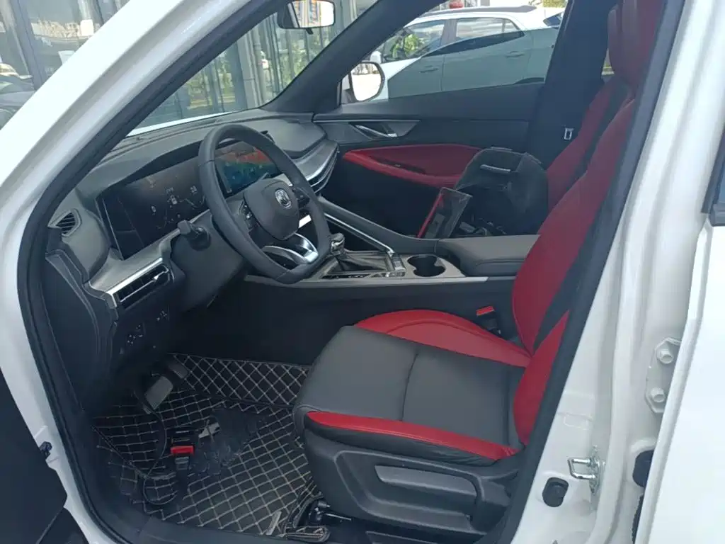 Changan CS35PLUS — миниатюра 15