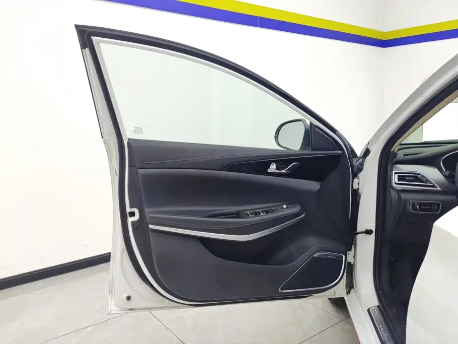 Changan Ruicheng CC — миниатюра 7