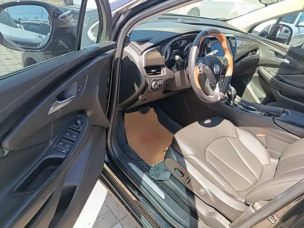 Buick Envision Plus — миниатюра 16