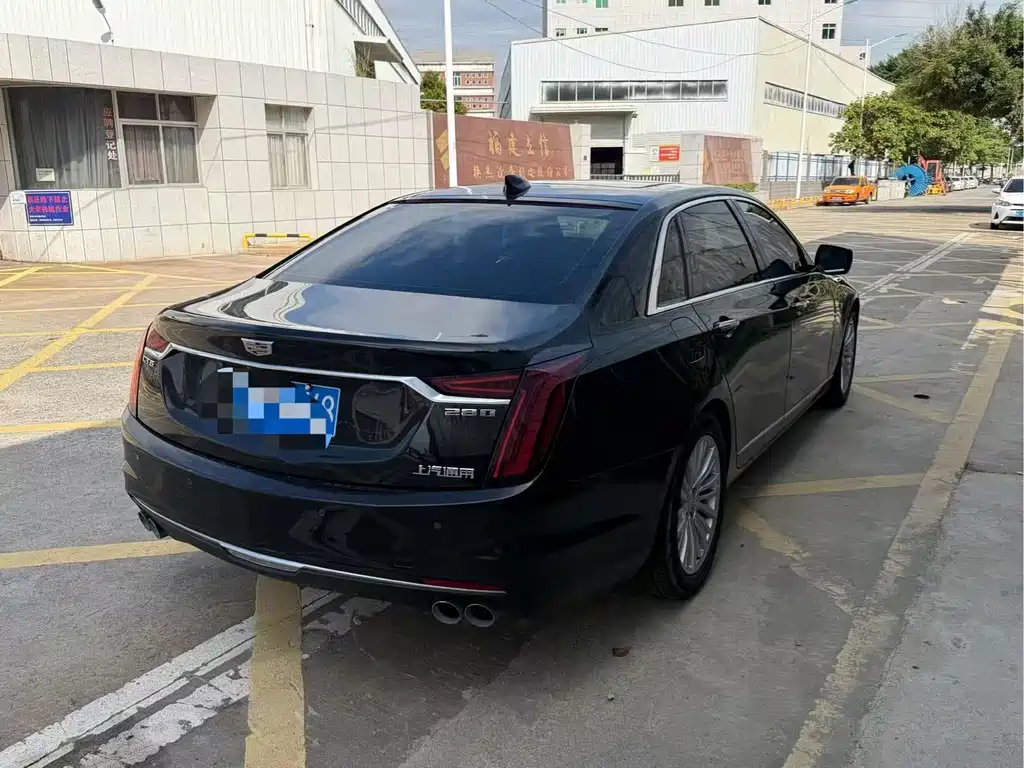 Cadillac CT6 — миниатюра 5