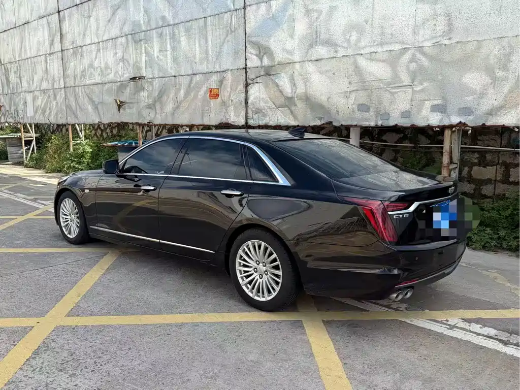 Cadillac CT6 — миниатюра 6